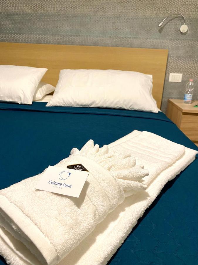 Hotel L'Ultima Luna à Termoli Extérieur photo